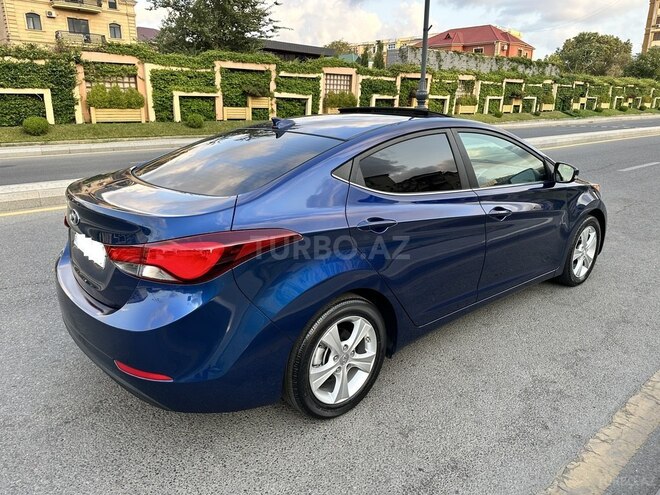 Hyundai Elantra 2015, 68,000 km - 1.8 л - Bakı
