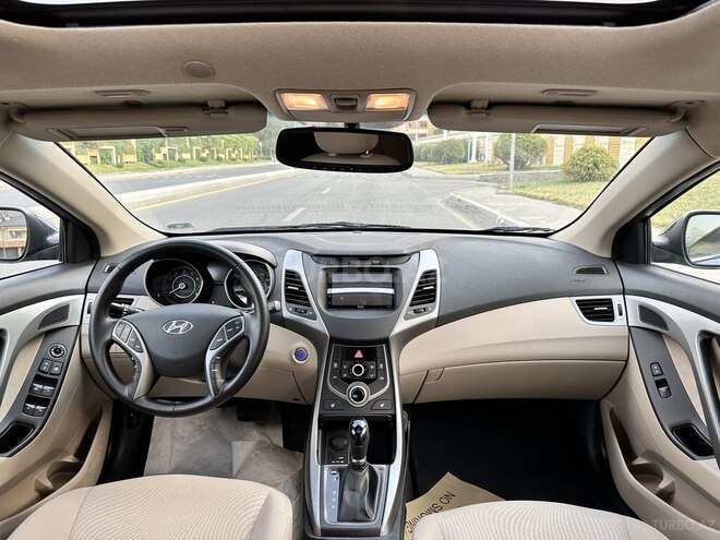 Hyundai Elantra 2015, 68,000 km - 1.8 л - Bakı
