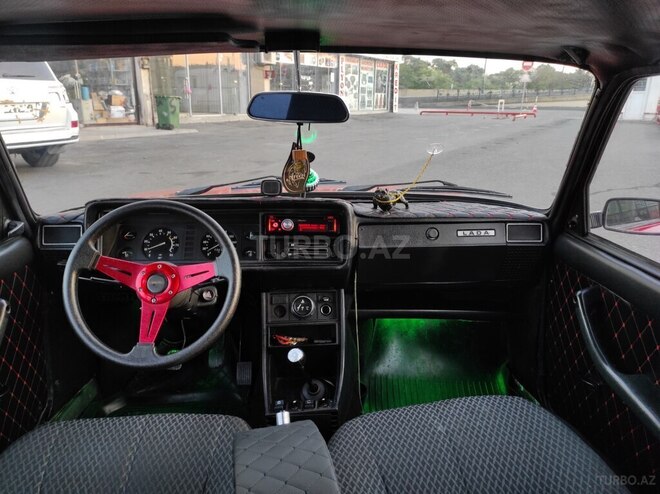 LADA (VAZ) 21011 1986, 200,000 km - 1.5 л - Bakı