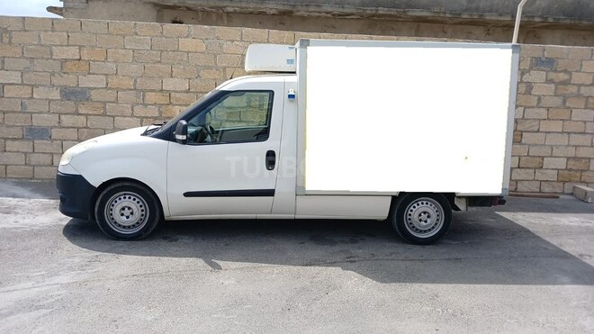 Fiat Doblo 2010, 235,000 km - 1.6 l - Bakı