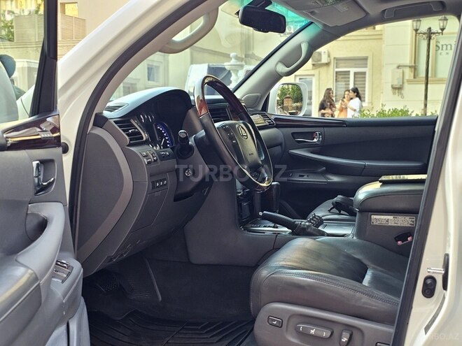 Lexus LX 570 2010, 152,000 km - 5.7 l - Bakı