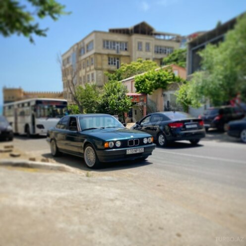 BMW 520 1993, 326,200 km - 2.0 l - Bakı