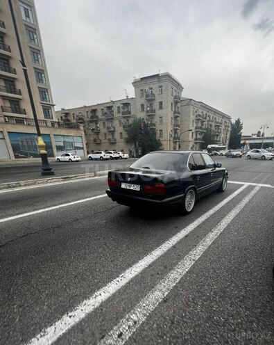 BMW 520 1993, 326,200 km - 2.0 l - Bakı