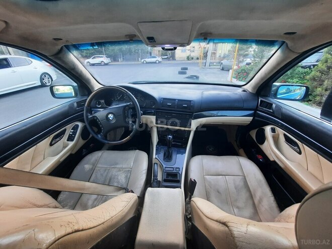 BMW 528 1997, 280,000 km - 2.8 l - Sumqayıt