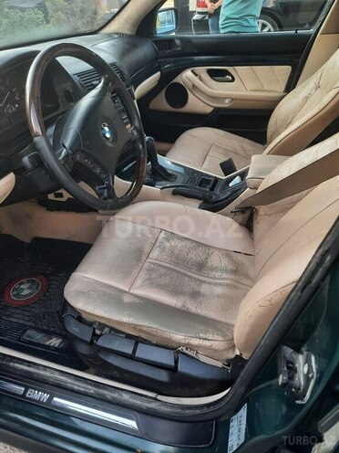BMW 528 1997, 280,000 km - 2.8 l - Sumqayıt