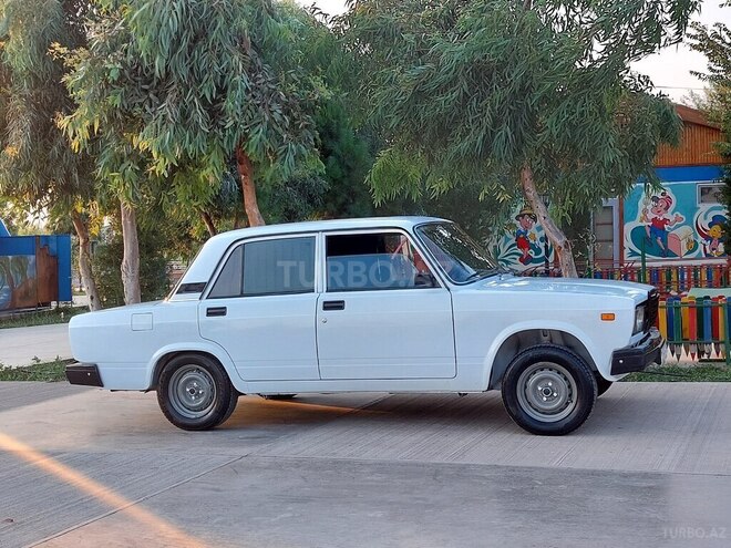 LADA (VAZ) 2107 2005, 86,000 km - 1.6 l - Şirvan