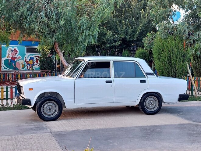 LADA (VAZ) 2107 2005, 86,000 km - 1.6 l - Şirvan