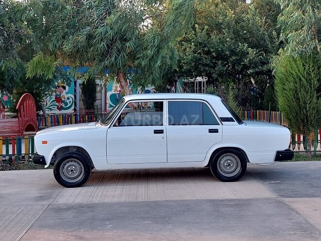 LADA (VAZ) 2107 2005, 86,000 km - 1.6 l - Şirvan