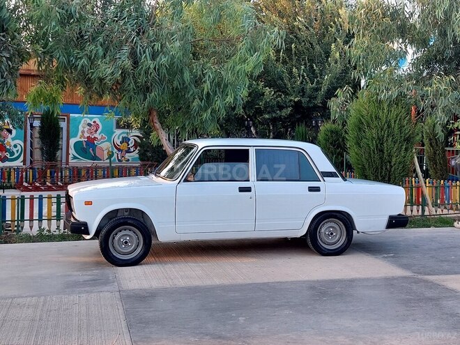 LADA (VAZ) 2107 2005, 86,000 km - 1.6 l - Şirvan