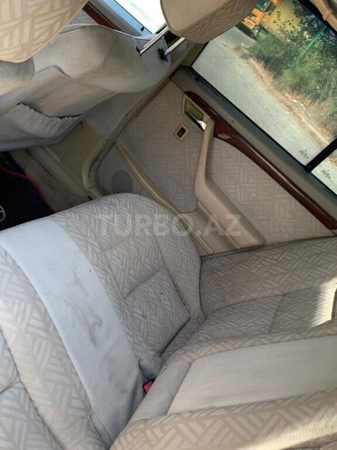 Mercedes C 180 1995, 322,243 km - 1.8 л - Bakı