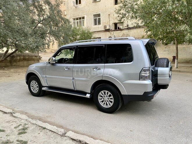 Mitsubishi Pajero 2007, 218,000 km - 3.0 л - Sumqayıt