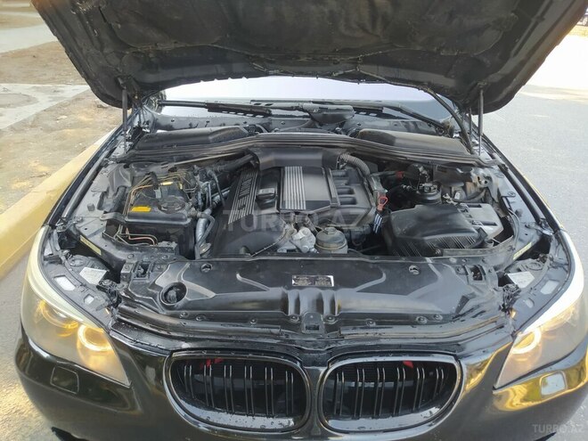BMW 525 2004, 199,541 km - 2.5 l - Sumqayıt