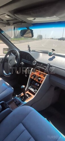 Mercedes E 220 1995, 486,353 km - 2.2 l - Bakı