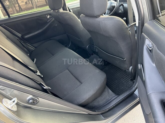 Toyota Corolla 2006, 312,455 km - 1.4 л - Bakı