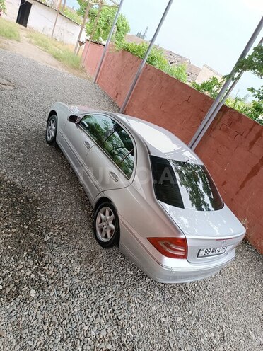 Mercedes C 240 2000, 373,000 km - 2.4 л - Şirvan