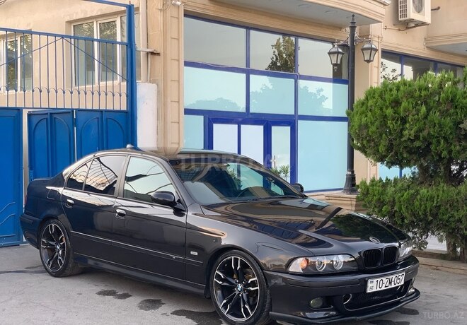 BMW 528 2000, 300,000 km - 2.8 l - Bakı