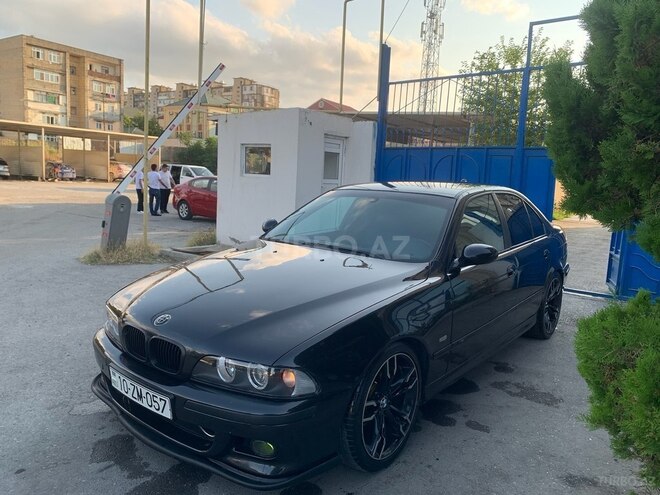 BMW 528 2000, 300,000 km - 2.8 l - Bakı
