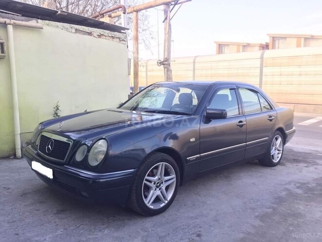 Mercedes E 200 1998, 310,000 km - 2.0 l - Bakı