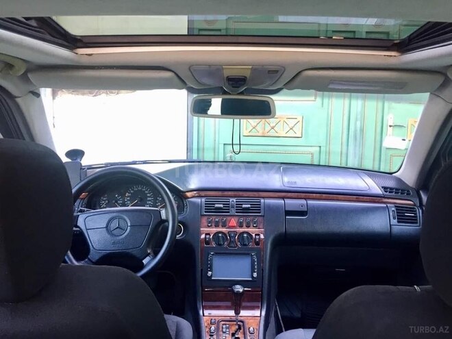 Mercedes E 200 1998, 310,000 km - 2.0 l - Bakı