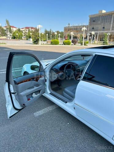 Mercedes E 320 2002, 340,000 km - 3.2 л - Ucar