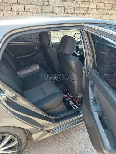 Toyota Corolla 2006, 293,300 km - 1.4 l - Sumqayıt