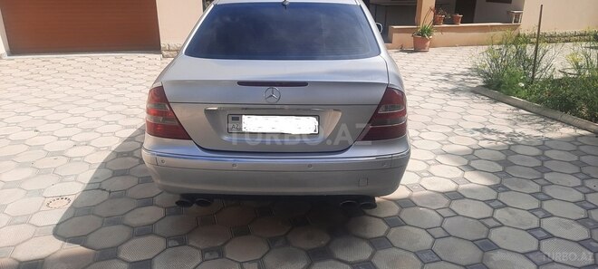 Mercedes E 260 2004, 360,000 km - 2.6 l - Bakı
