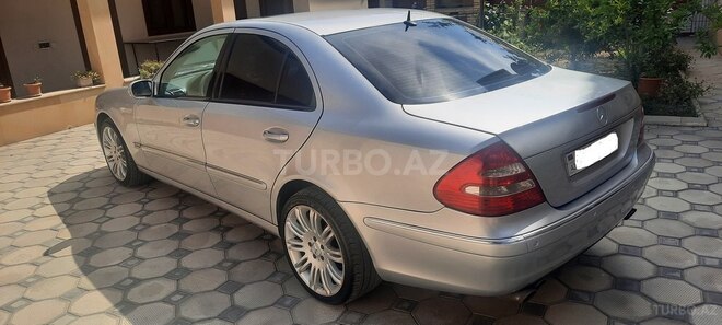 Mercedes E 260 2004, 360,000 km - 2.6 l - Bakı