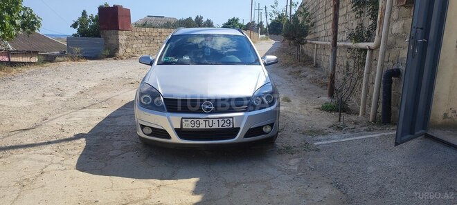 Opel Astra 2006, 270,000 km - 1.4 л - Bakı