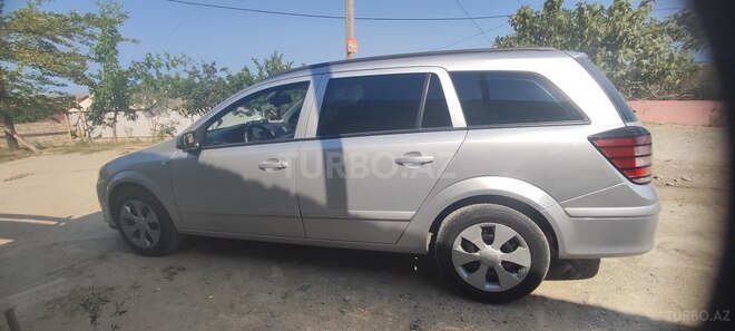 Opel Astra 2006, 270,000 km - 1.4 л - Bakı