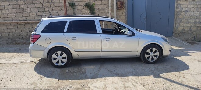 Opel Astra 2006, 270,000 km - 1.4 л - Bakı