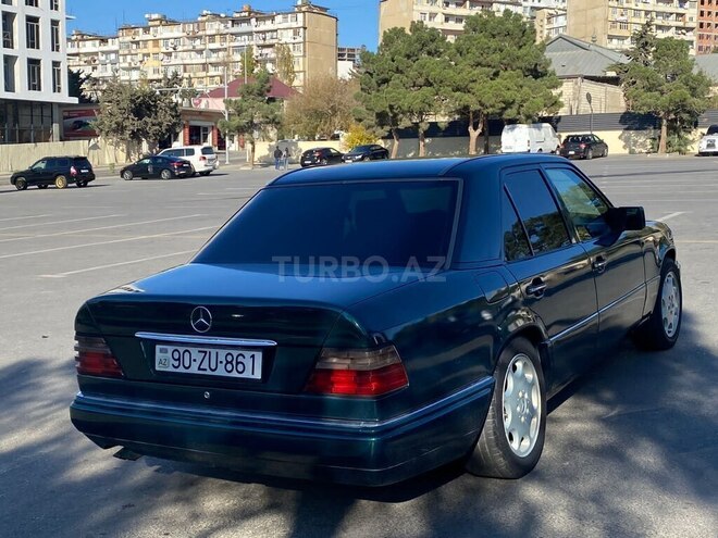 Mercedes E 250 1995, 541,000 km - 2.5 л - Bakı