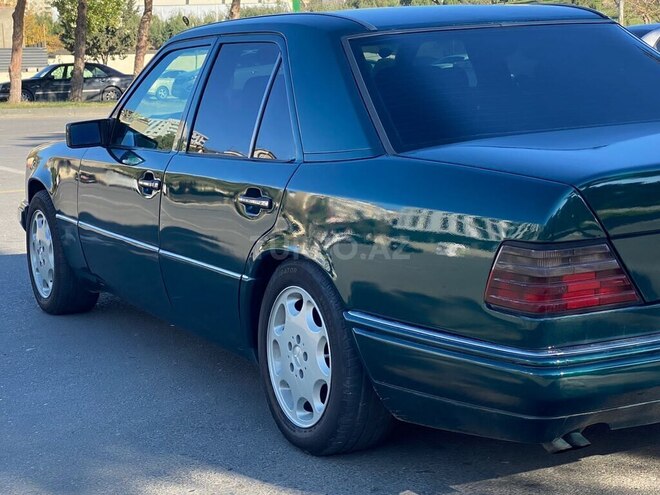 Mercedes E 250 1995, 541,000 km - 2.5 л - Bakı