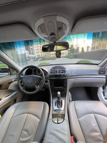 Mercedes E 240 2002, 340,000 km - 2.6 l - Bakı