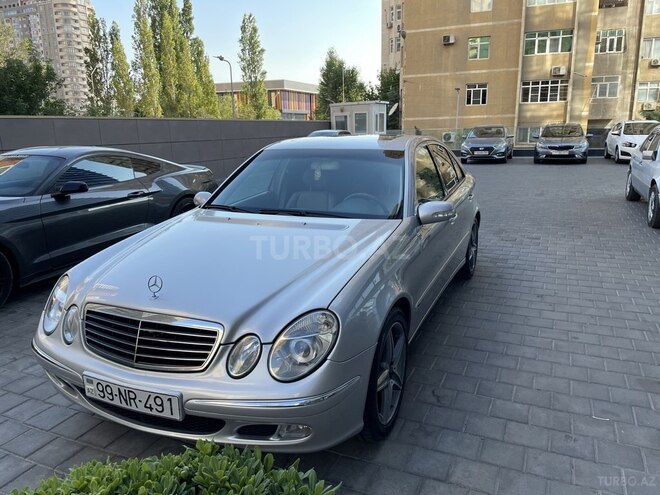 Mercedes E 240 2002, 340,000 km - 2.6 l - Bakı