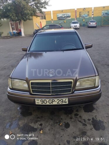 Mercedes C 220 1995, 471,569 km - 2.2 l - Bakı