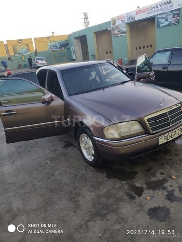 Mercedes C 220 1995, 471,569 km - 2.2 l - Bakı