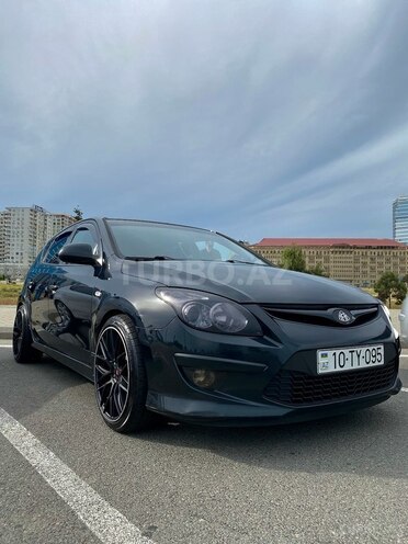 Hyundai i30 2010, 233,000 km - 1.4 l - Bakı