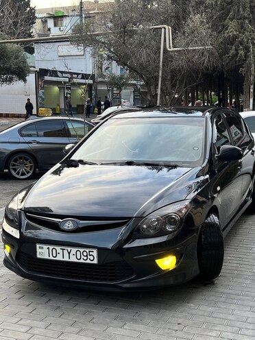 Hyundai i30 2010, 233,000 km - 1.4 l - Bakı