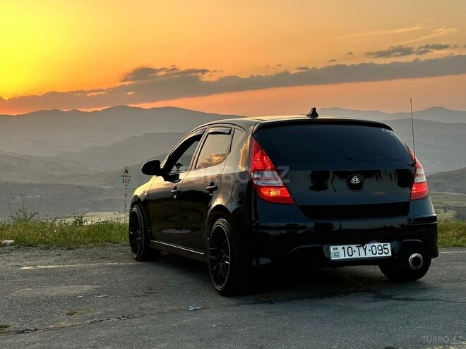 Hyundai i30 2010, 233,000 km - 1.4 l - Bakı
