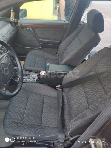 Mercedes C 220 1995, 471,569 km - 2.2 l - Bakı