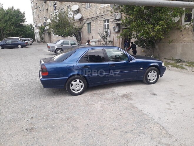 Mercedes C 180 1999, 380,000 km - 1.8 л - Sumqayıt