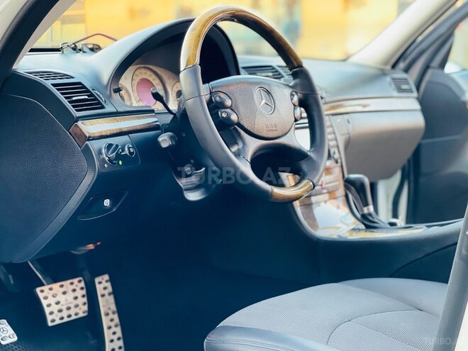 Mercedes E 280 2007, 172,600 km - 3.0 l - İmişli