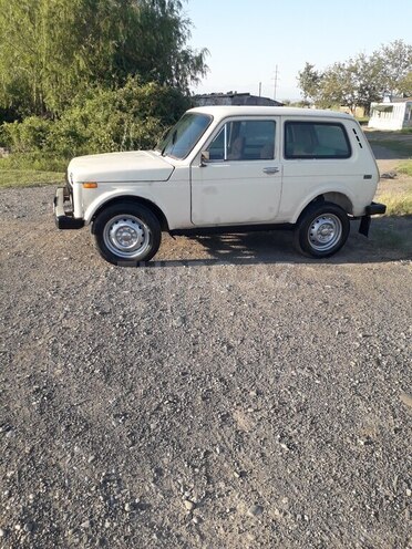 LADA (VAZ) Niva 1986, 152,000 km - 1.6 l - Yevlax