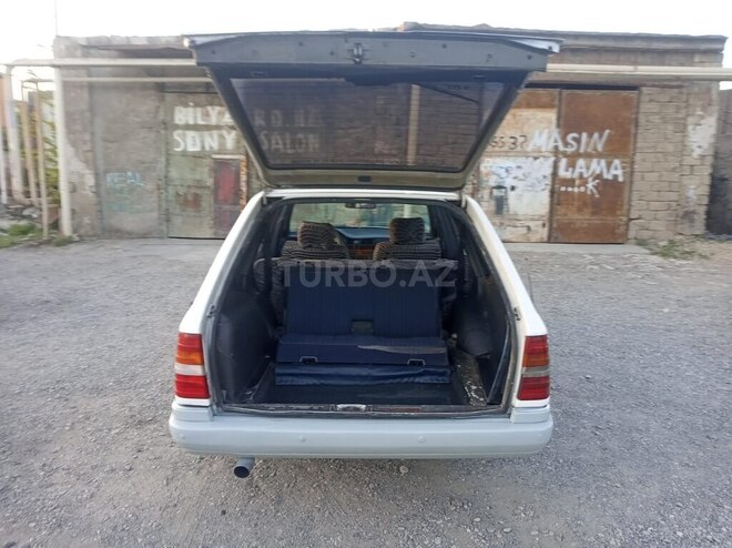 Mercedes E 250 1992, 360,000 km - 2.5 l - Bakı