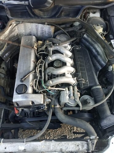 Mercedes E 250 1992, 360,000 km - 2.5 l - Bakı