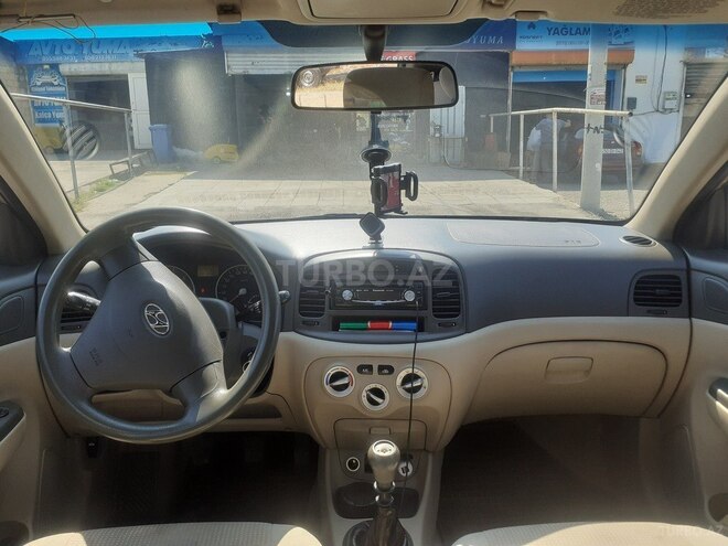 Hyundai Accent 2006, 240,000 km - 1.6 l - Bakı