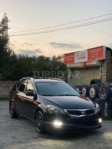 Kia Ceed 2010, 152,300 km - 1.4 л - İsmayıllı