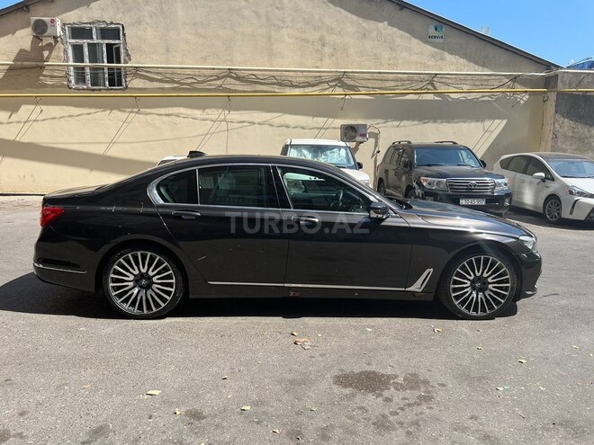BMW 730 2016, 238,000 km - 3.0 l - Bakı