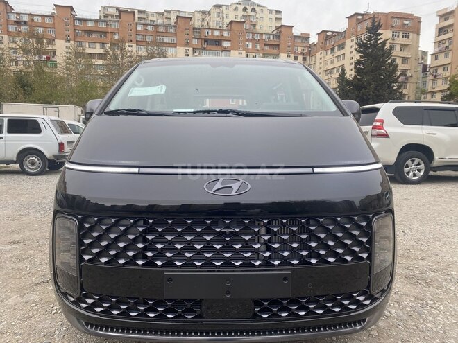 Hyundai Staria 2023, 0 km - 2.2 l - Bakı