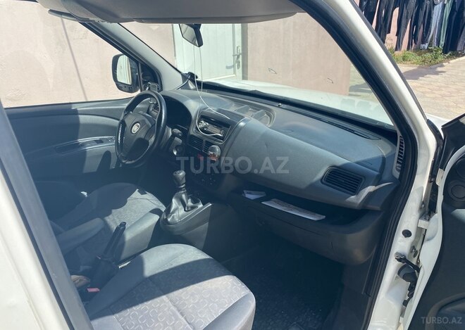 Fiat Doblo 2012, 320,000 km - 1.6 l - Bakı